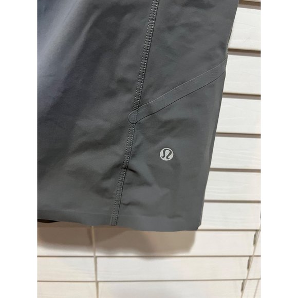 Lululemon Linerless Mens Shorts - Size M - Picture 2 of 5